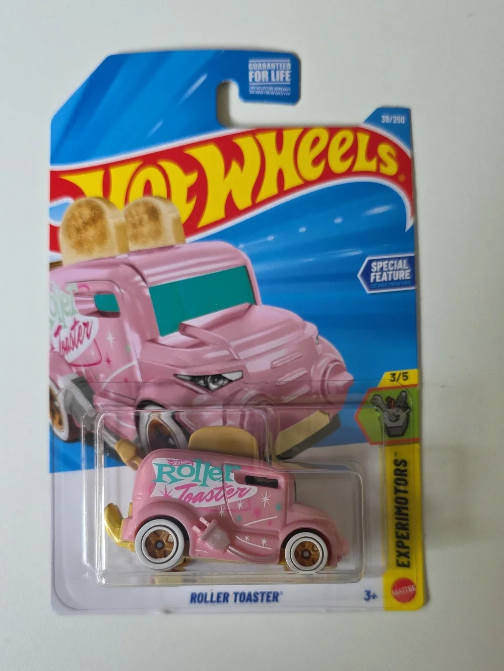 Hot Wheels Experimotors  Toaster, Quick Chat, Magic 8, Skull Shaker, Twin Tags